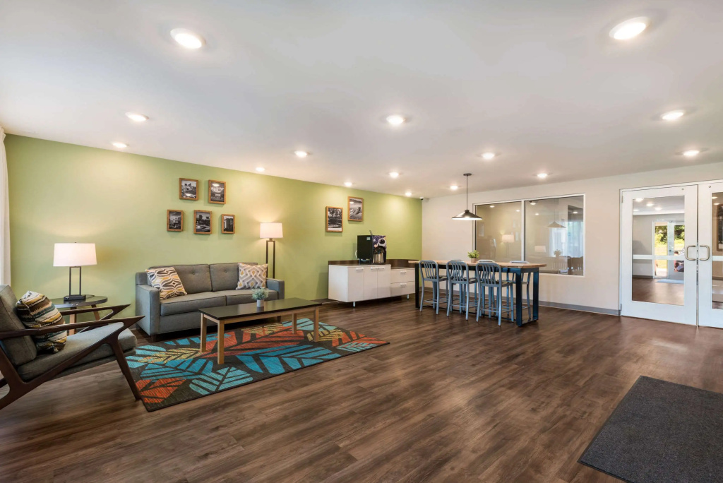 WoodSpring Suites Greensboro - High Point North