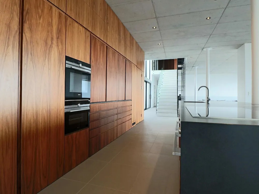 '22 Protea' - Luxury, Style and Elegance - Sleeps 12 in 6 En-suite Bedrooms