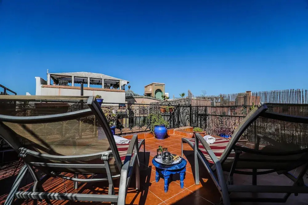 Riad For S