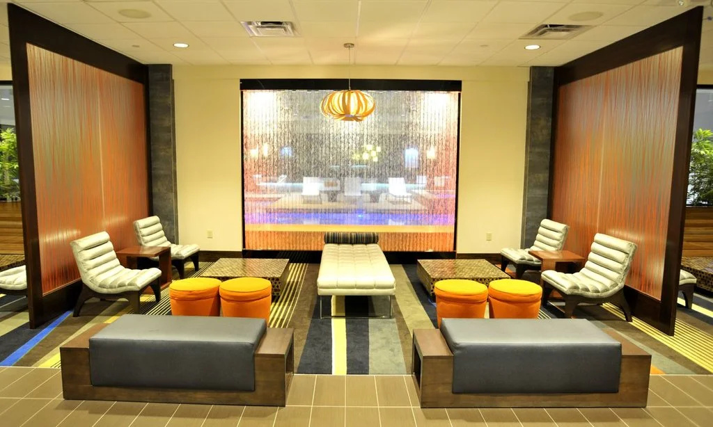 Holiday Inn and Suites Charleston West by IHG