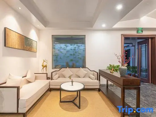 Jinhua Youyou Luming Hotel