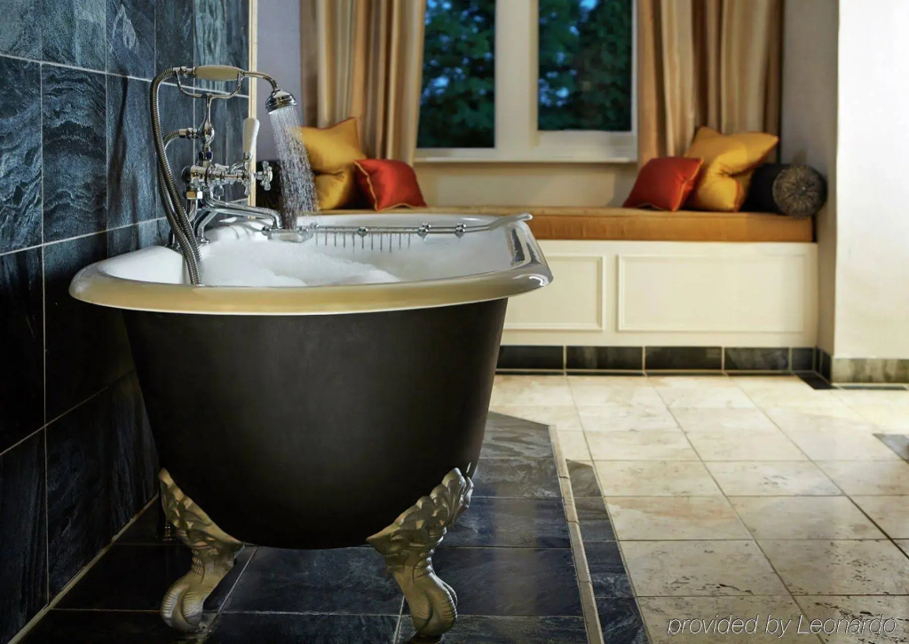 Alexander House Hotel & Utopia Spa
