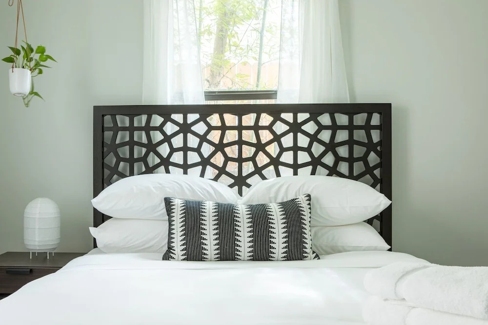 WanderJaunt - Sendero - 3BR - East MLK