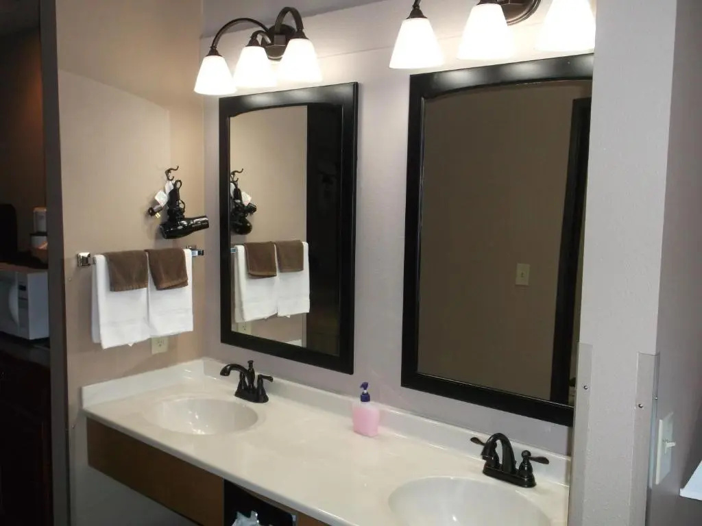 De Smet Super Deluxe Inn & suites