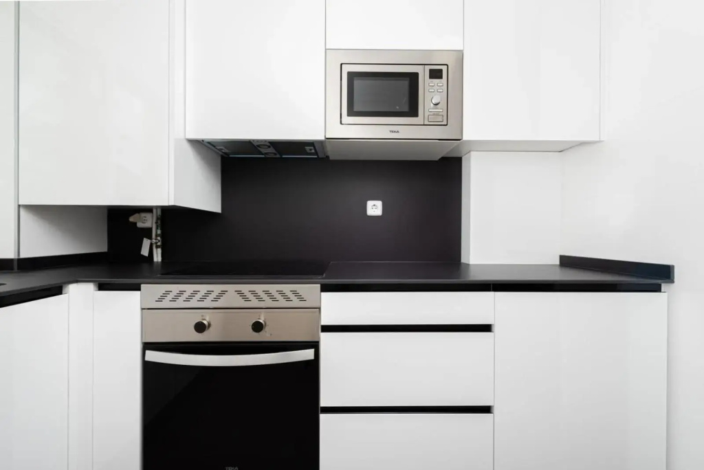 Los Robles Stylish & Modern Apartmenst in Madrid