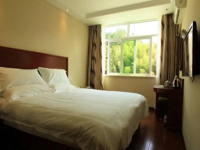GreenTree Inn Zhejiang Lishui Suichang Longgu Road Express Hotel