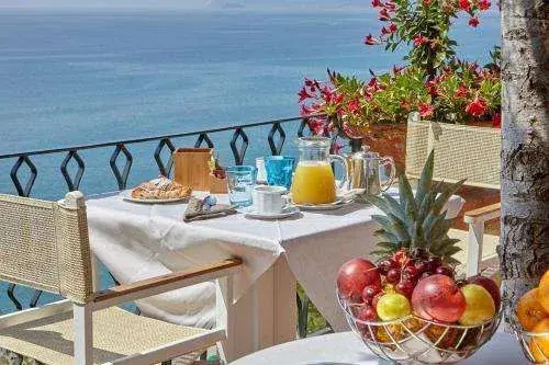 Hotel Punta Est