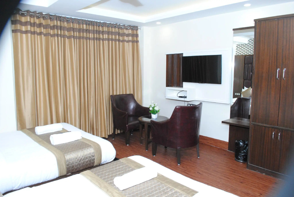 Hotel Superb 5 Mins Walk From New Delhi Station