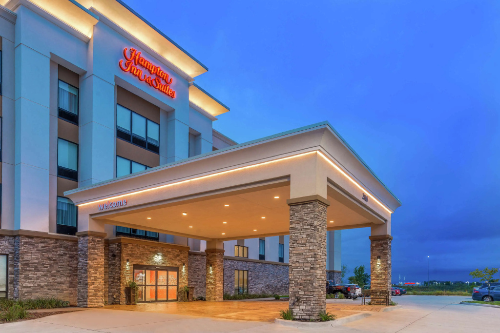 Hampton Inn and Suites Ames, IA