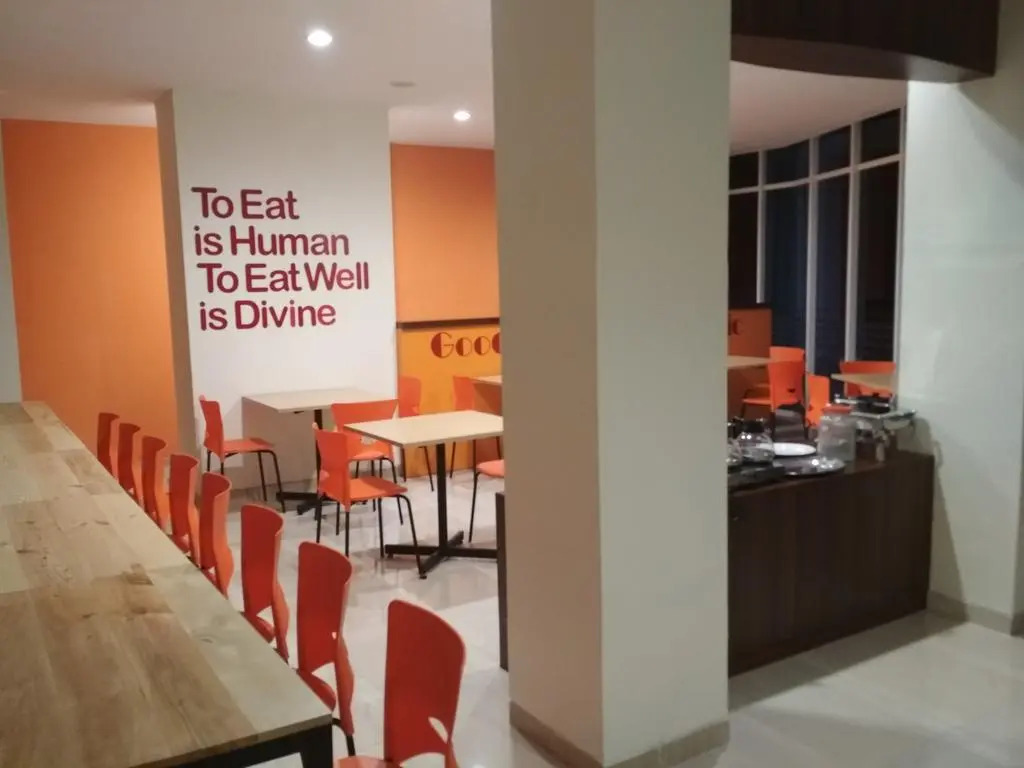 Front One Budget Muntilan