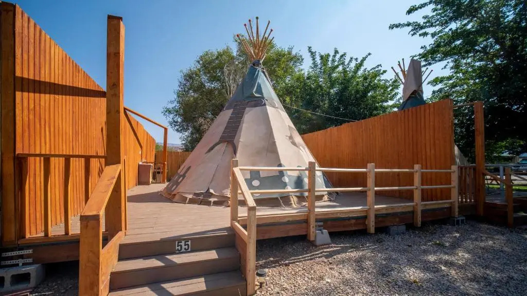 OK RV Park Glamping Tipi OK56