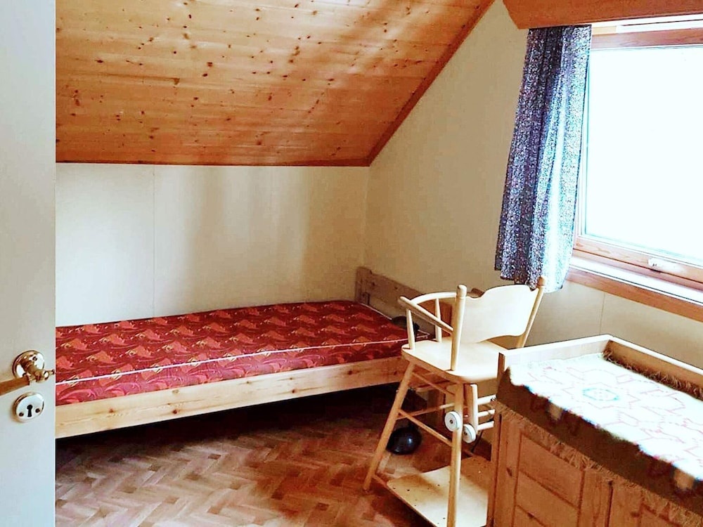 6 Person Holiday Home in Tessanden