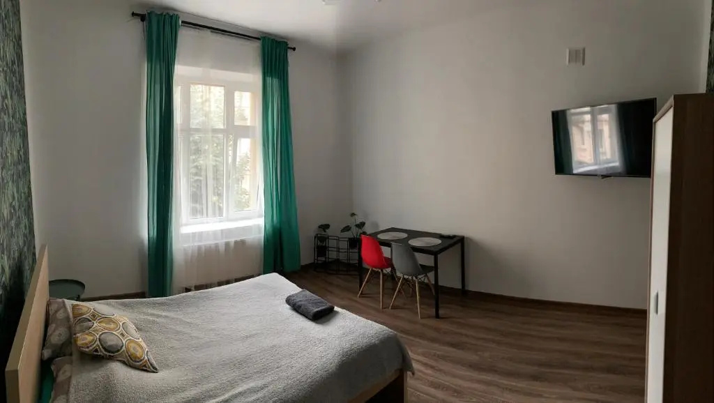 Apartament Równa 12