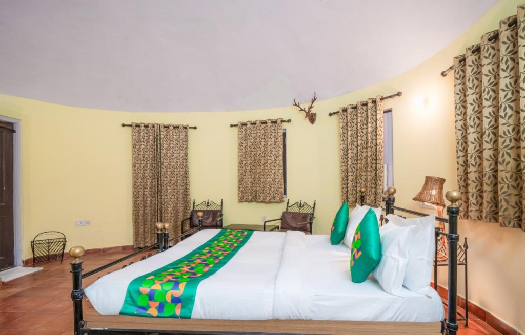 Treebo Premium Mowglis Den, Pench Tiger Reserve, Turia