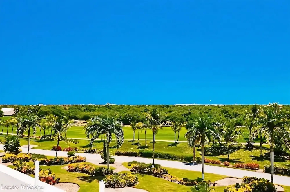 Penthouse 335 Cana Rock ? De Lux En Punta Cana