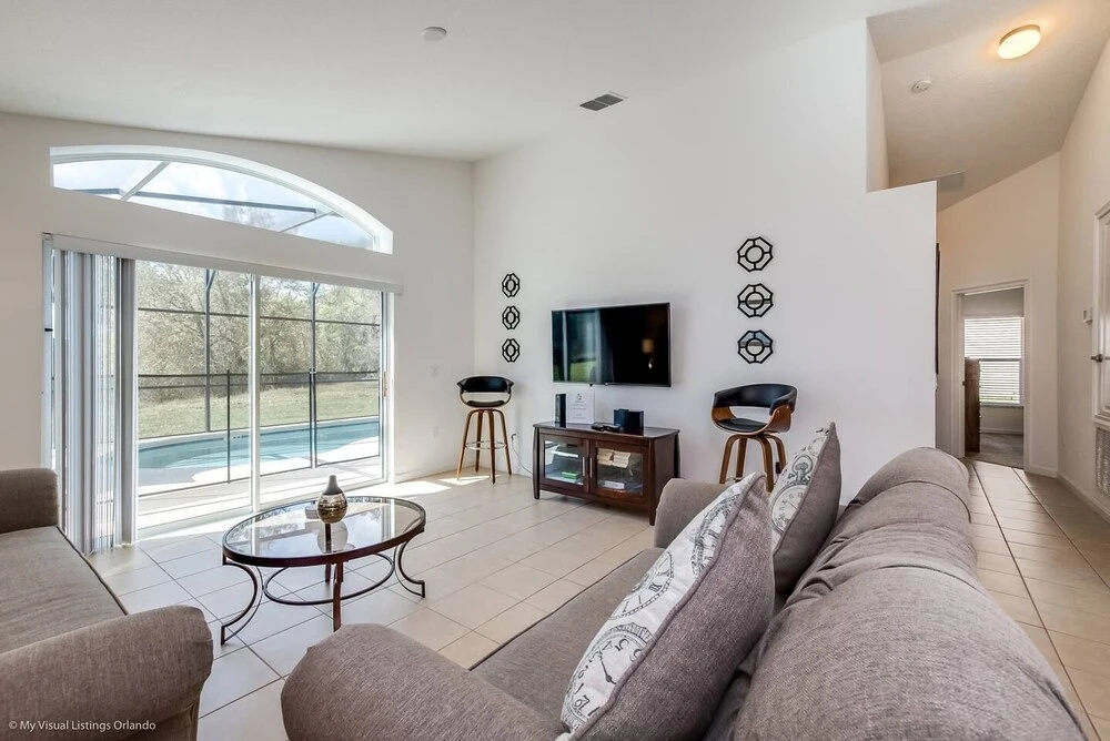 Light, Fresh and Airy Pool Home Near Disney 4bd/3ba - #4av420