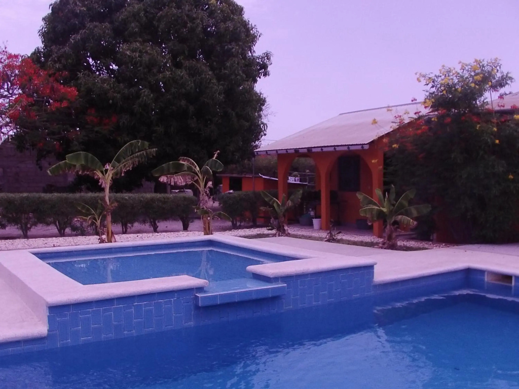 B & B Mariamacounda