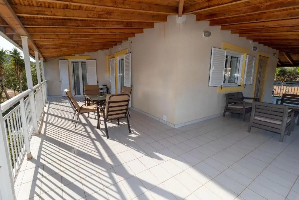 Fully Equipped Beach House at Pachia Ammos Plytra