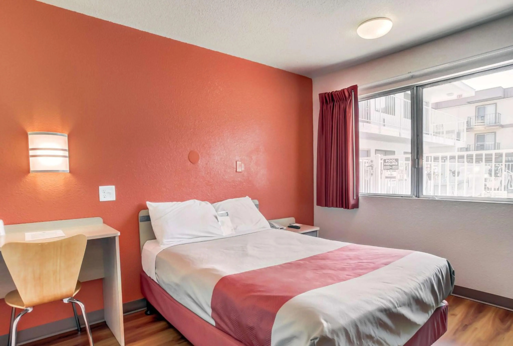 Motel 6-Medford, OR