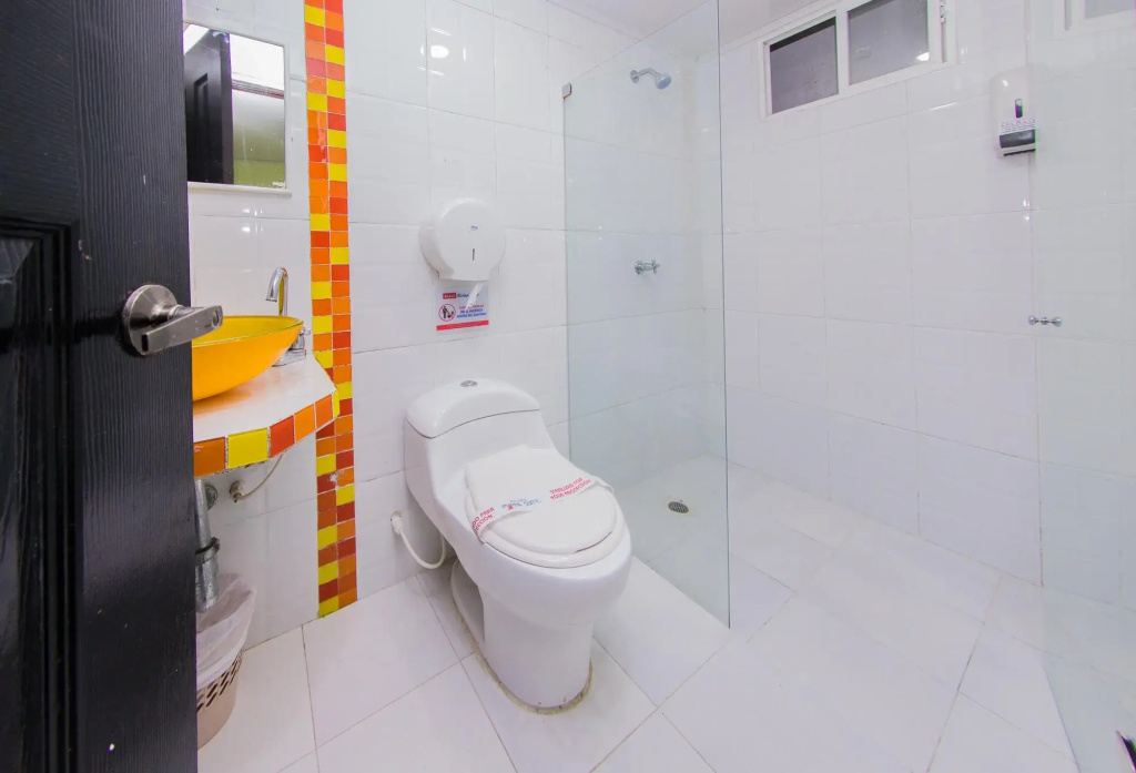 Hotel Marina Suites By GEH Suites