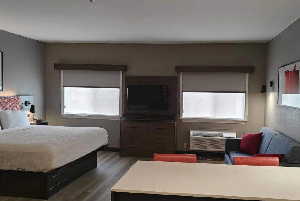 Hawthorn Extended Stay by Wyndham DFW Airport North