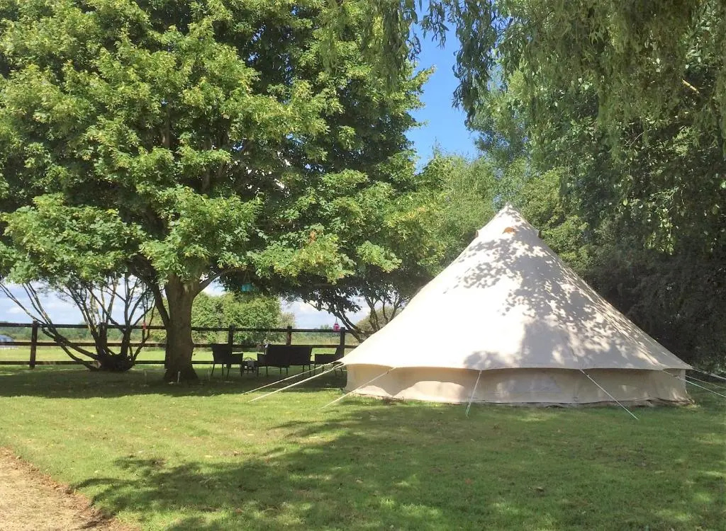 Oxford Riverside Glamping