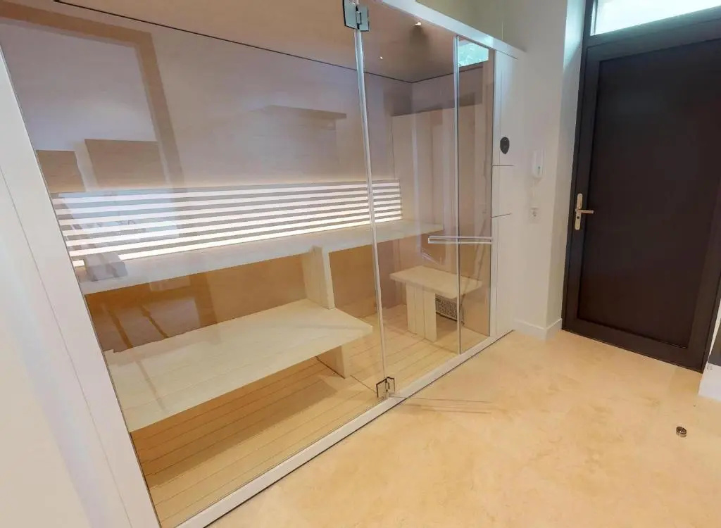 White Pearl Apartment 4.03