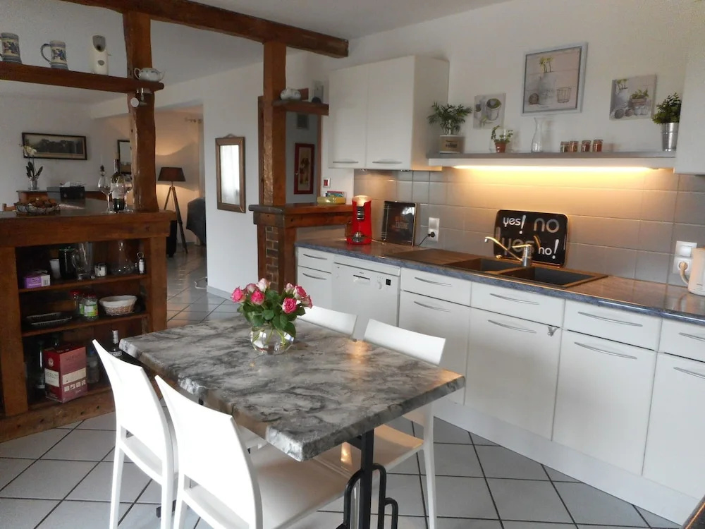 Comfortable Villa Near Alvignac With Private Swimming Pool and Stunning View