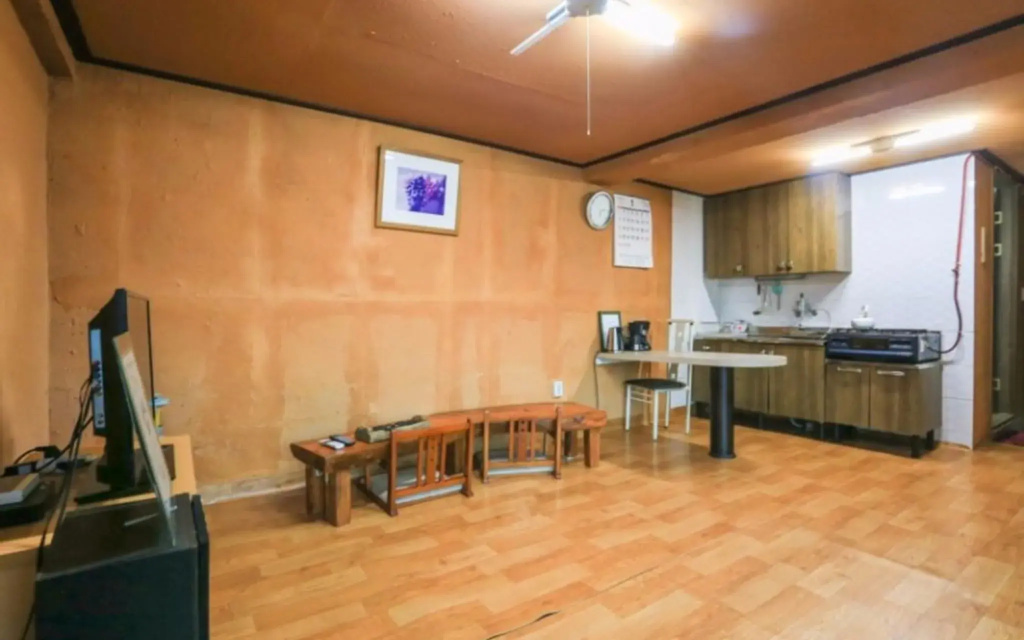 Jecheon Noksu and Cheongsan House Pension