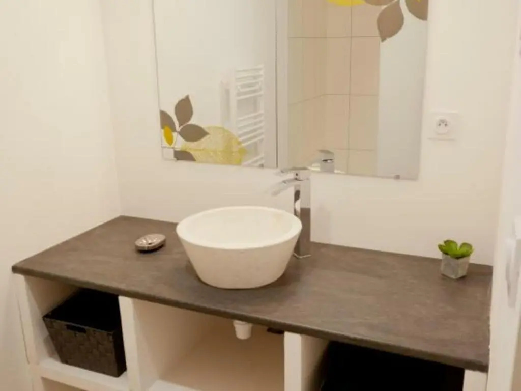 Gîte rénové au cœur de la nature avec animaux acceptés - FR-1-497-92