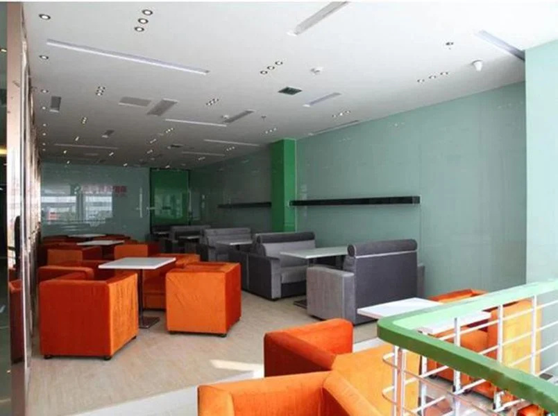 Pinke Business Hotel