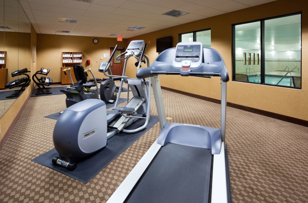 Holiday Inn Express & Suites - Mason City by IHG