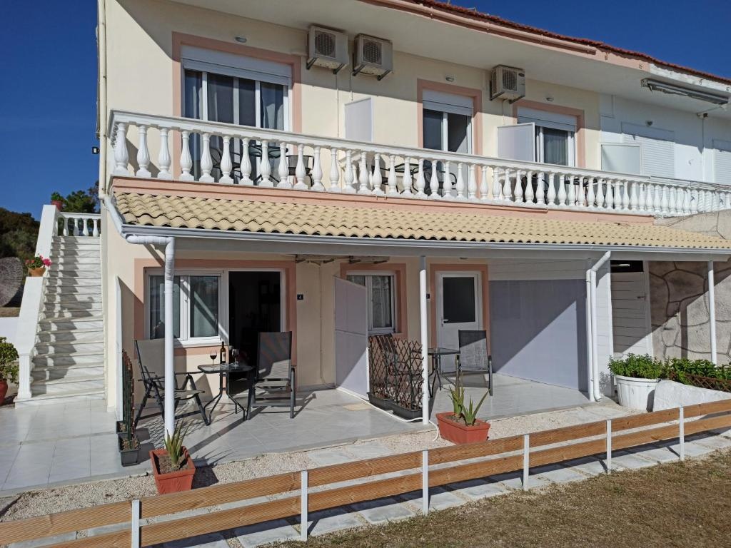 Thalassa apartments