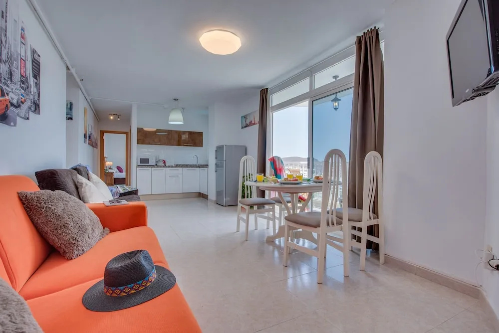 M11d. Fantastic Apartment with the Best View Heart of Las Américas