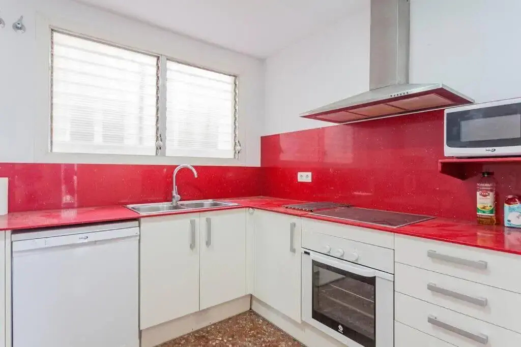 Big apartment for 9 in the heart of Eixample