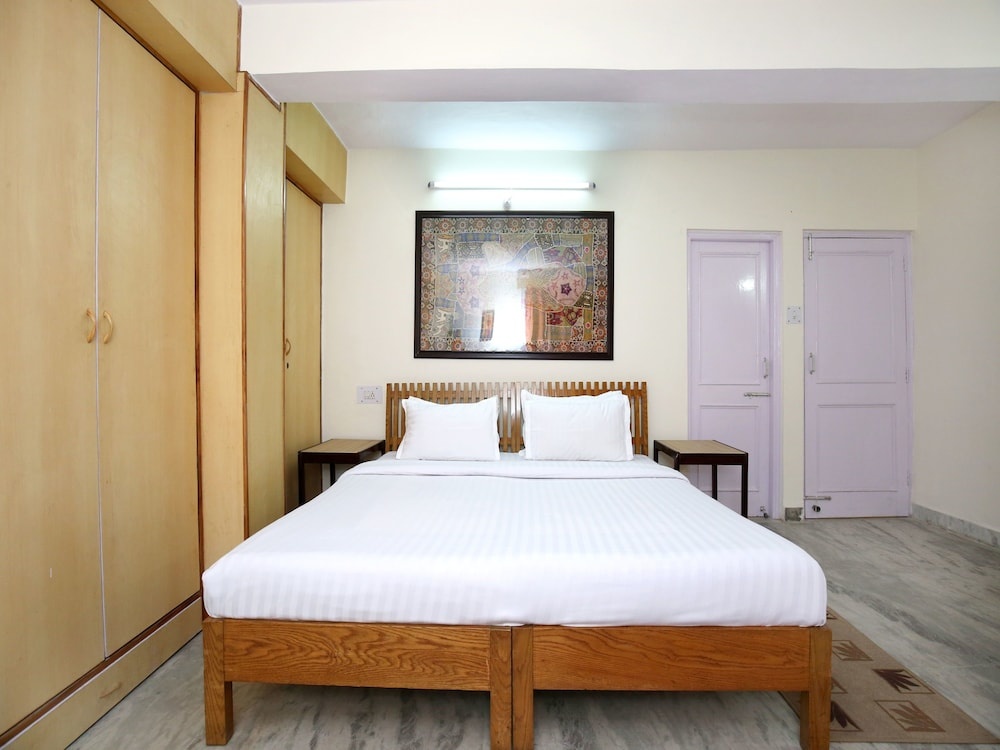 OYO 9839 Home Cozy 3BHK Sanjauli
