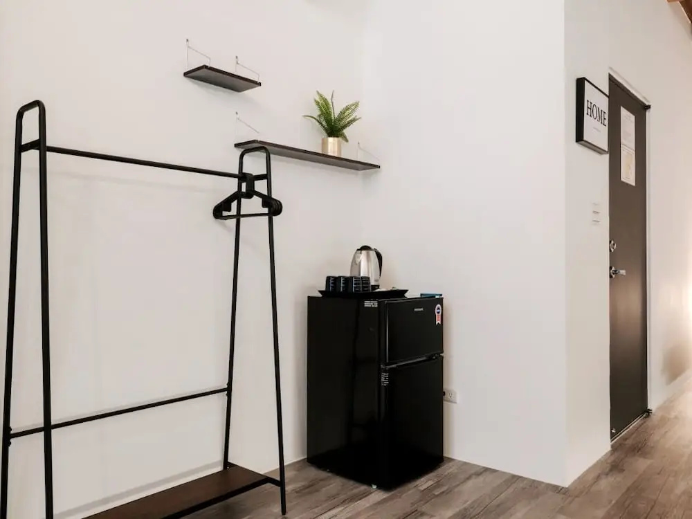 W11 Homestay