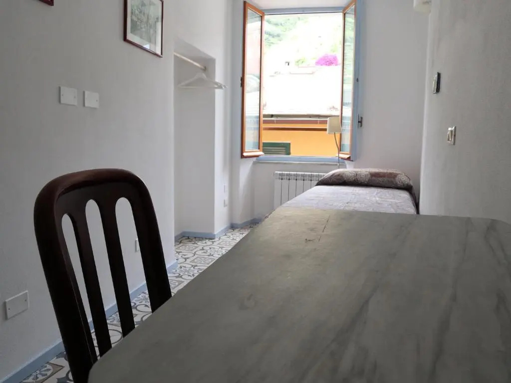 Casa GiGio 011030-LT-0223
