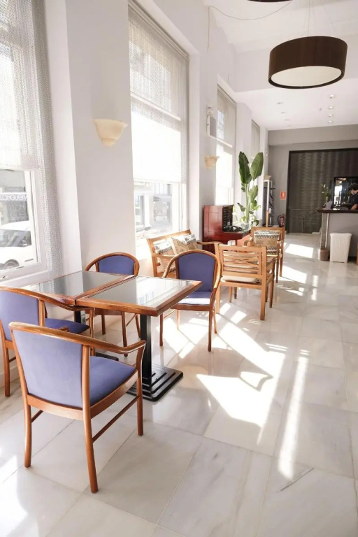 Hotel Subur