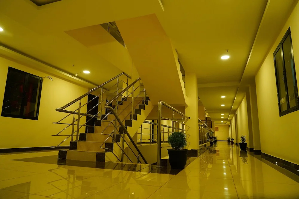 Five Falls Resort - Courtallam