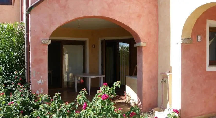 Pittulongu Villa Apartments