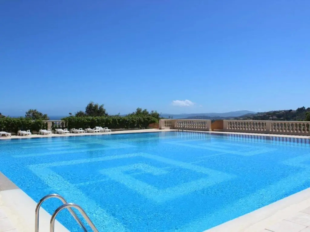 Appartement Les Issambres, 2 pièces, 6 personnes - FR-1-226-389