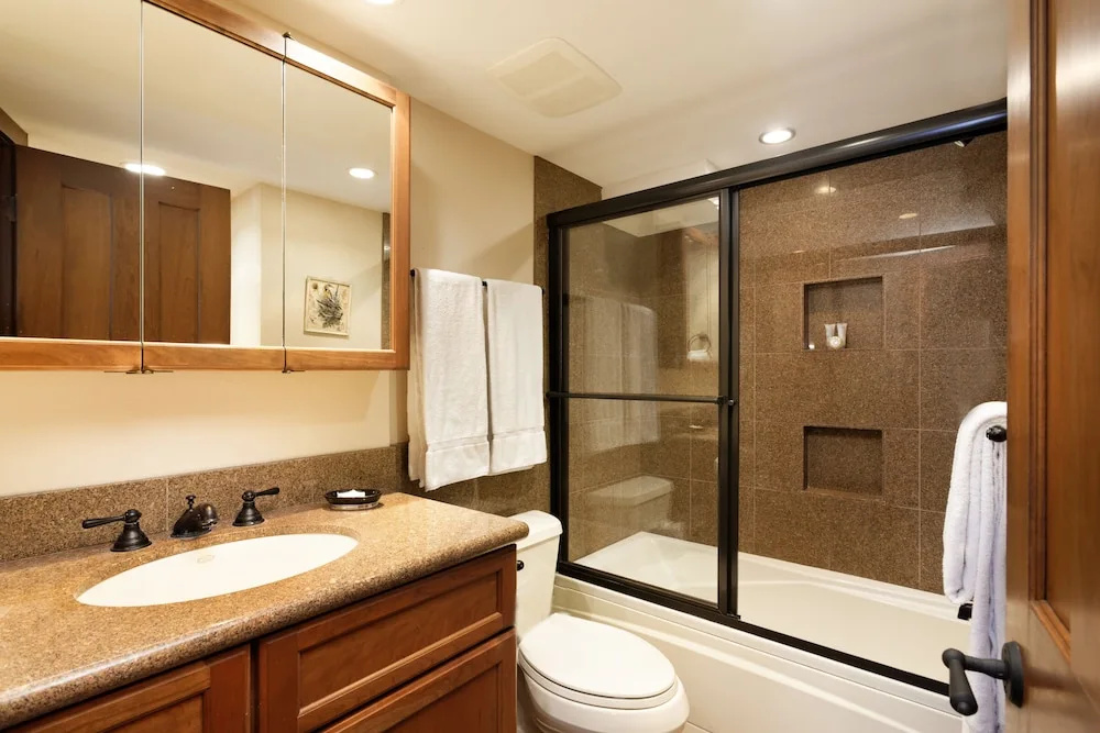 Aspen Townhouse East Unit 7