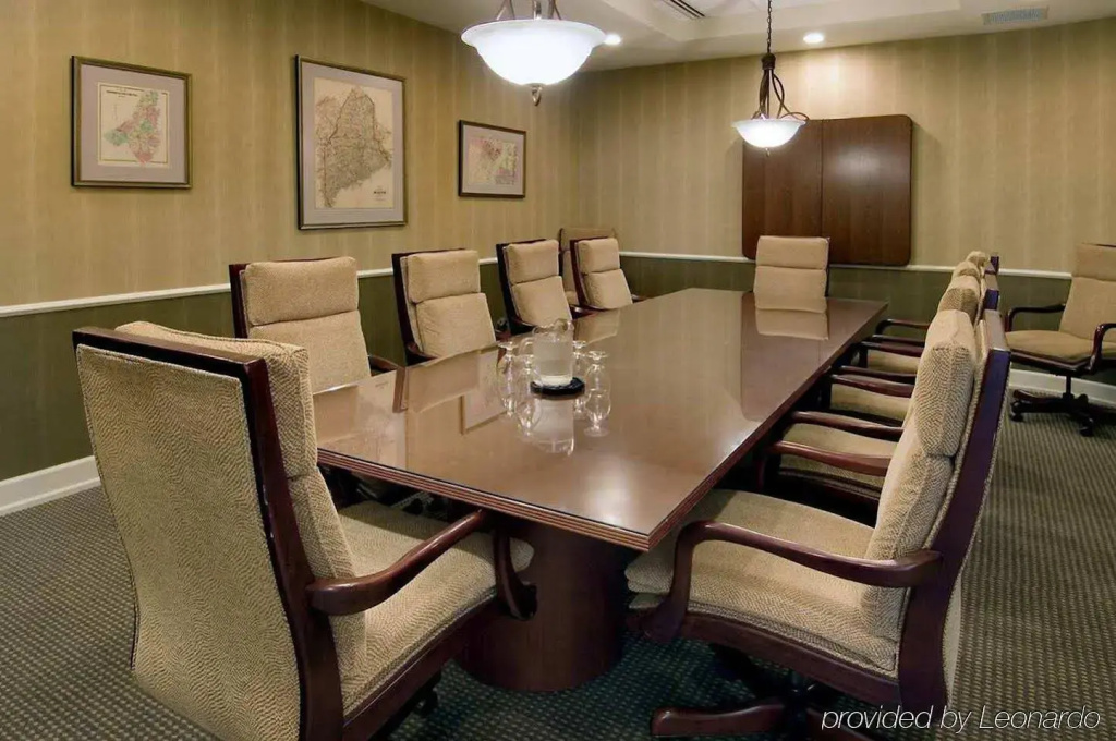Hilton Garden Inn Auburn Riverwatch
