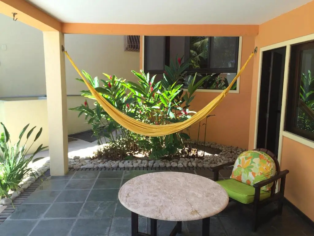 Casa frente praia na av beira mar com piscina