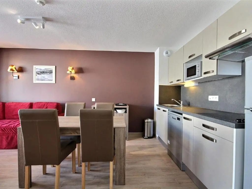 Appartement La Plagne, 2 pièces, 4 personnes - FR-1-455-23