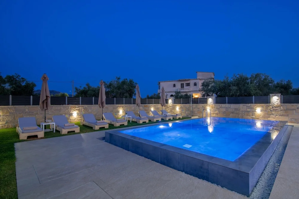 Boheme Villas close access to Laganas Resort