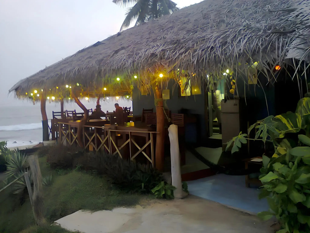 Little Pumpkin Cabanas & seafood restaurant
