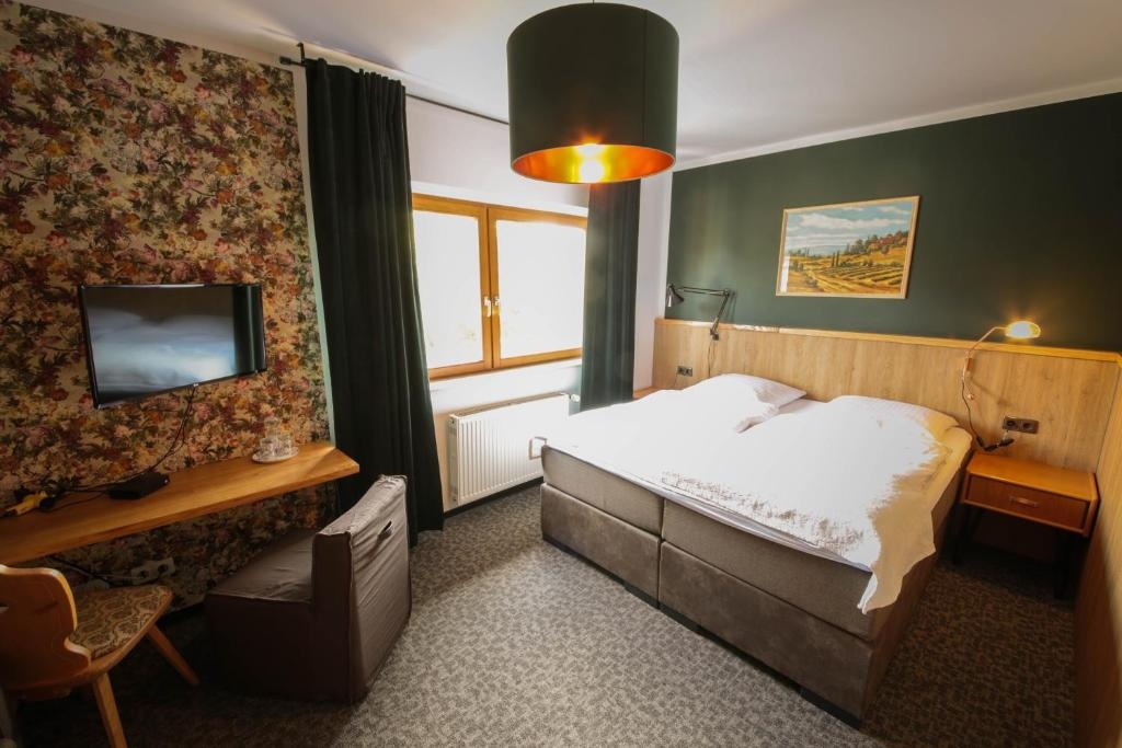 Hotel Kraus - Zentral in Bielefeld-Heepen, Gratis Parken, 24h Self Check-in