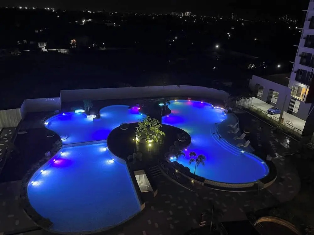 Modern Studio Poolside Balcony Near Mactan Airport